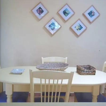 Vila Hartystik Teguise (Lanzarote)